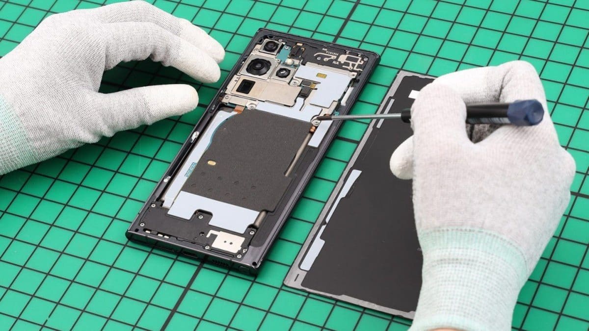 Featured image for Samsung Faces Criticism Over Repair Policies and Right-to-Repair Legislation in Canada