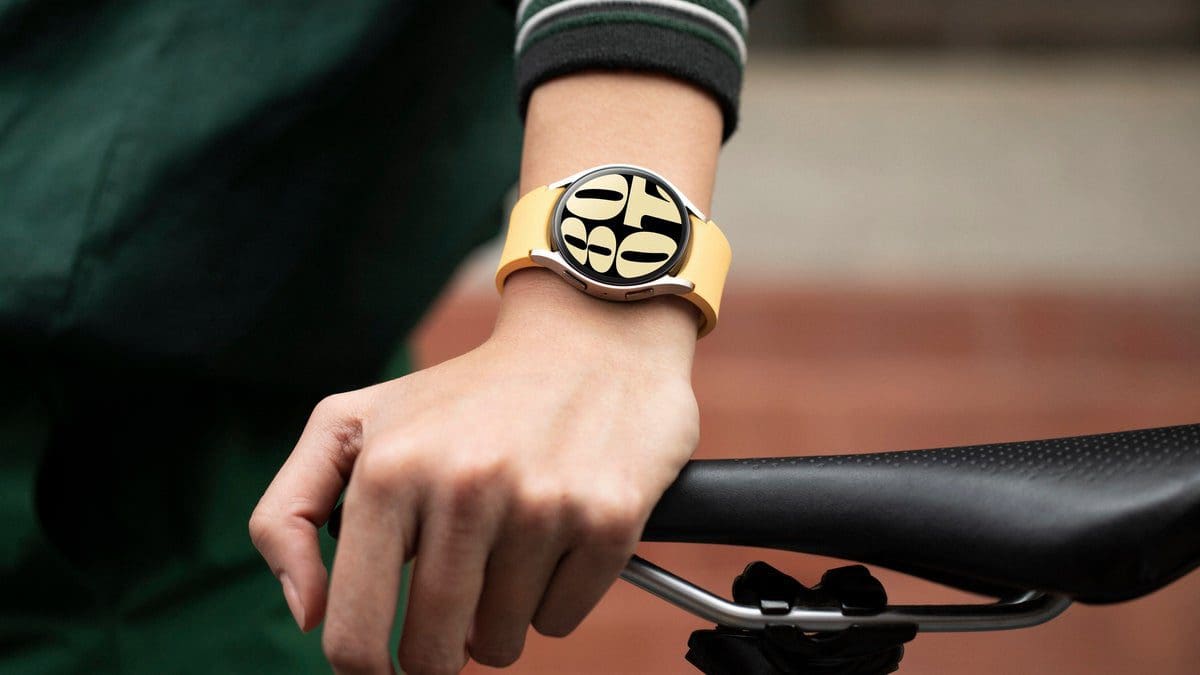 Featured image for Samsung Official Says Galaxy Watch for Non-Invasive Blood Glucose Monitoring is Coming, But Not Yet