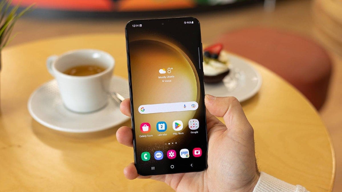 Featured image for Samsung One UI 7: A Game-Changing Update for Telecommunications Enthusiasts