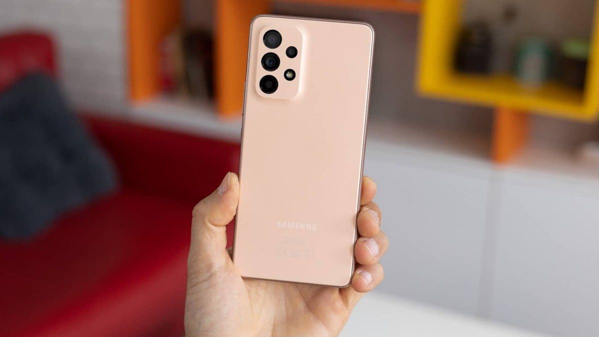 Featured image for Samsung’s AI Image Editor App, Galaxy Enhance-X, Now Available for Older Galaxy A Series Phones