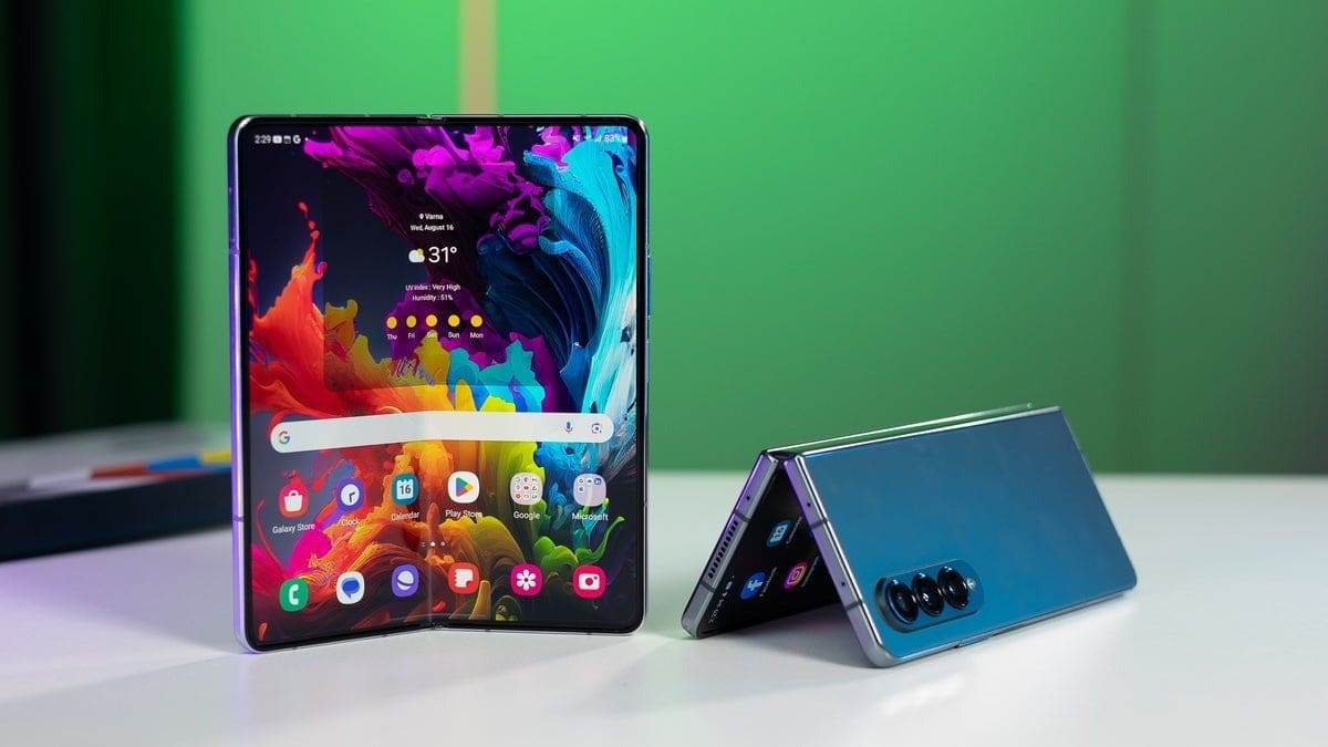 Featured image for Samsung’s Z Fold 6: A Game-Changer in Telecommunications Innovation!