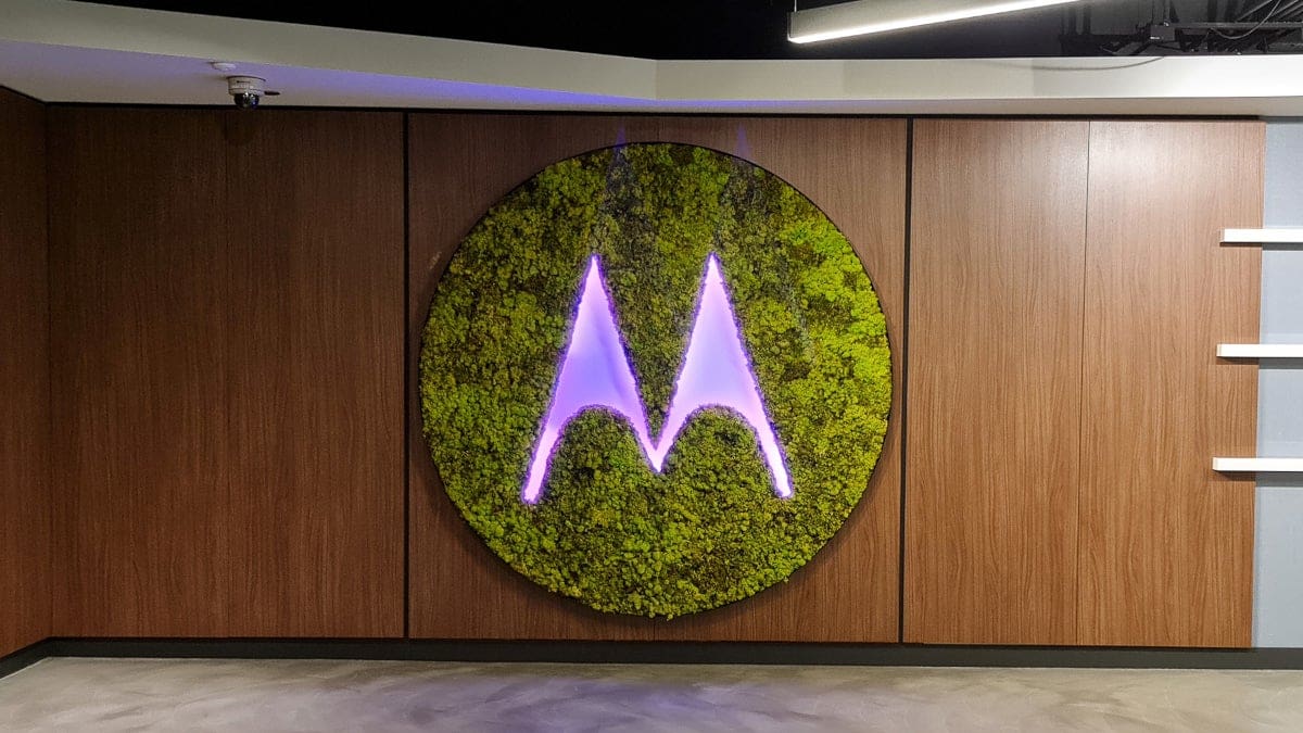 Featured image for Secure Your Connection: New Motorola Phone Sets New Standards in Buyer Protection