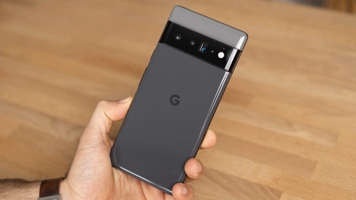 Featured image for Several Pixel 6 Series Units on Android 14 Experiencing a Critical Storage Bug