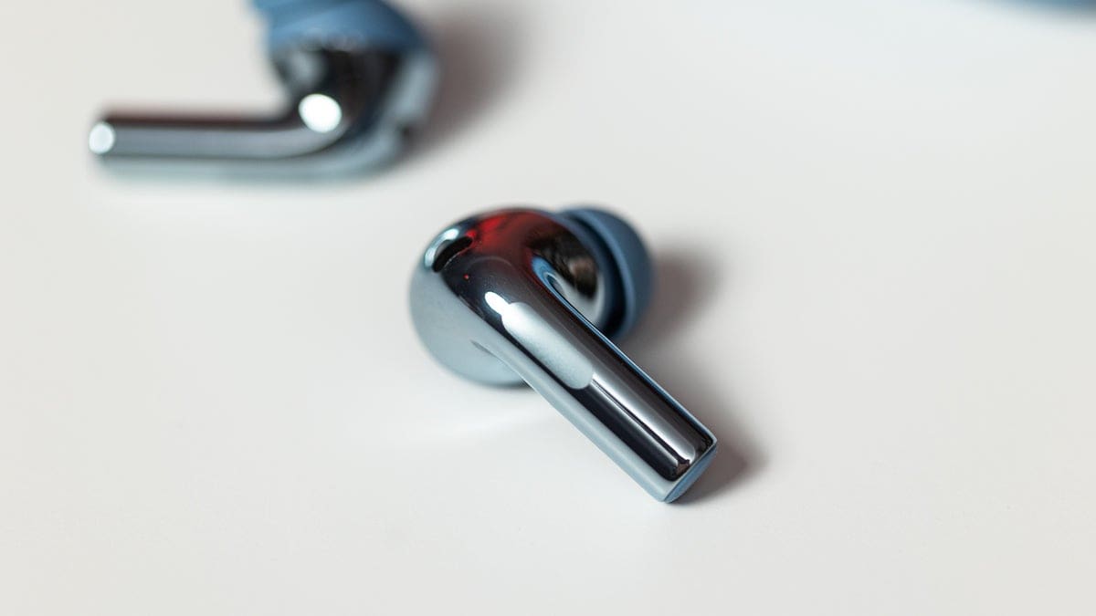 Featured image for Shop the Latest OnePlus Buds 3 at 20% Off on Phones Canada – Limited Time Offer!