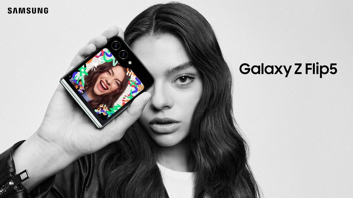 Featured image for Surging Demand for Foldable Phones in the Telecom Industry Slows Down: A Global Market Update