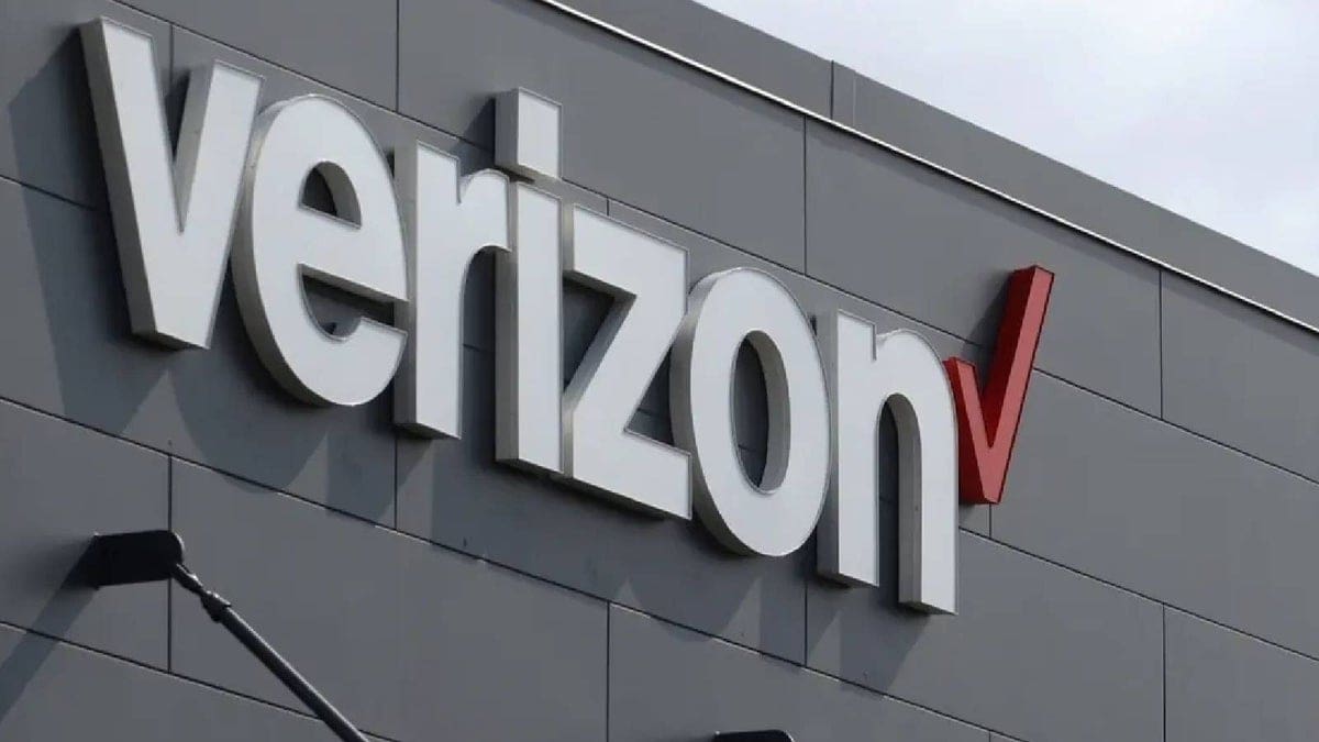 Featured image for Switch to Verizon’s home internet and receive a complimentary $300 gift card