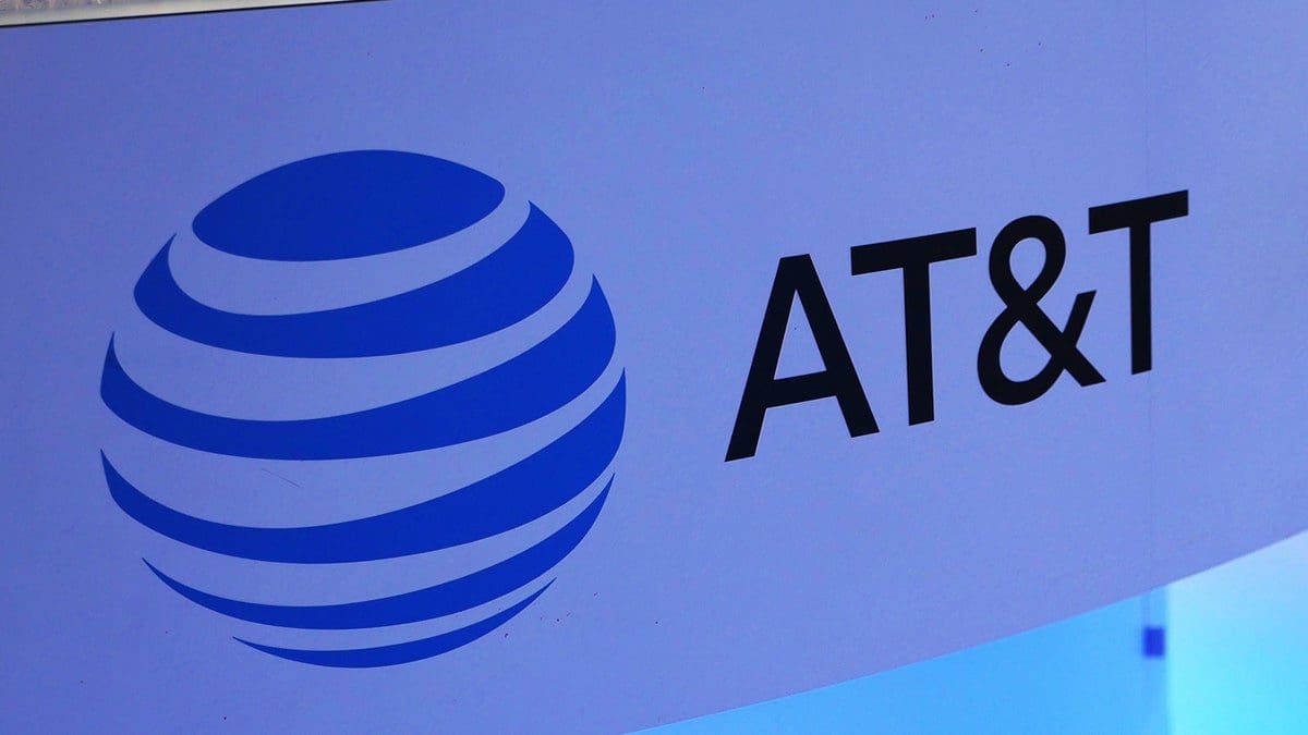 Featured image for Switching from AT&T to T-Mobile: Easy Line Cancellation in Minutes!