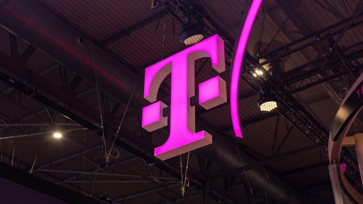 Featured image for T-Mobile Plans to Allocate $3.3 Billion for Expanding 5G Coverage to Over 100 Million Individuals