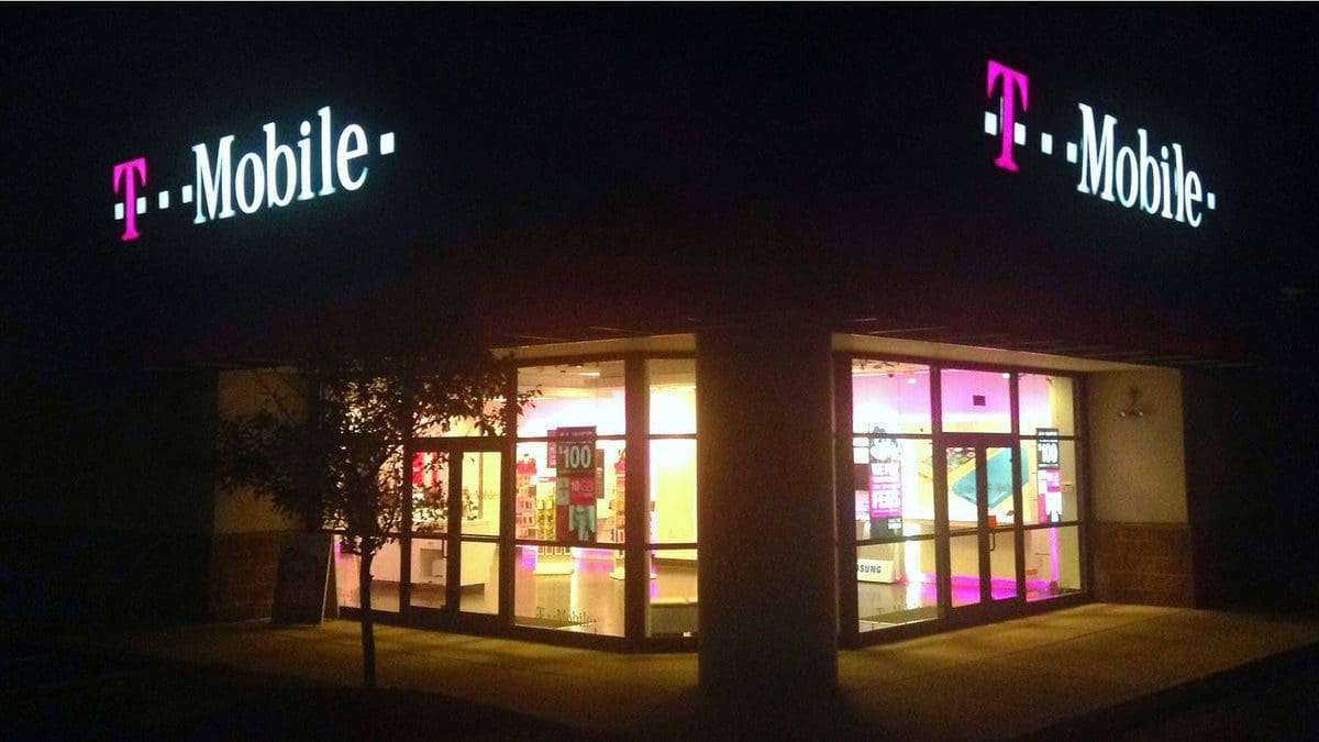 Featured image for T-Mobile’s Latest Update Sparks Controversy: How They’re Handling the Backlash