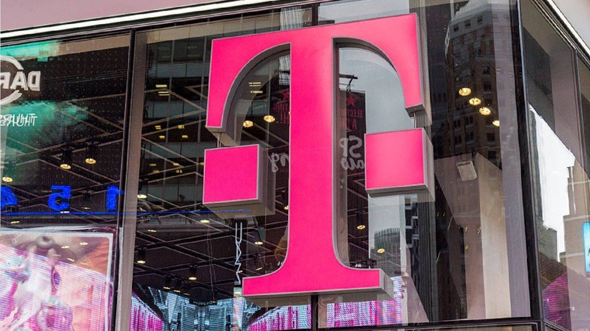 Featured image for Taking Action: Customers Launch Class Action Lawsuit Against T-Mobile