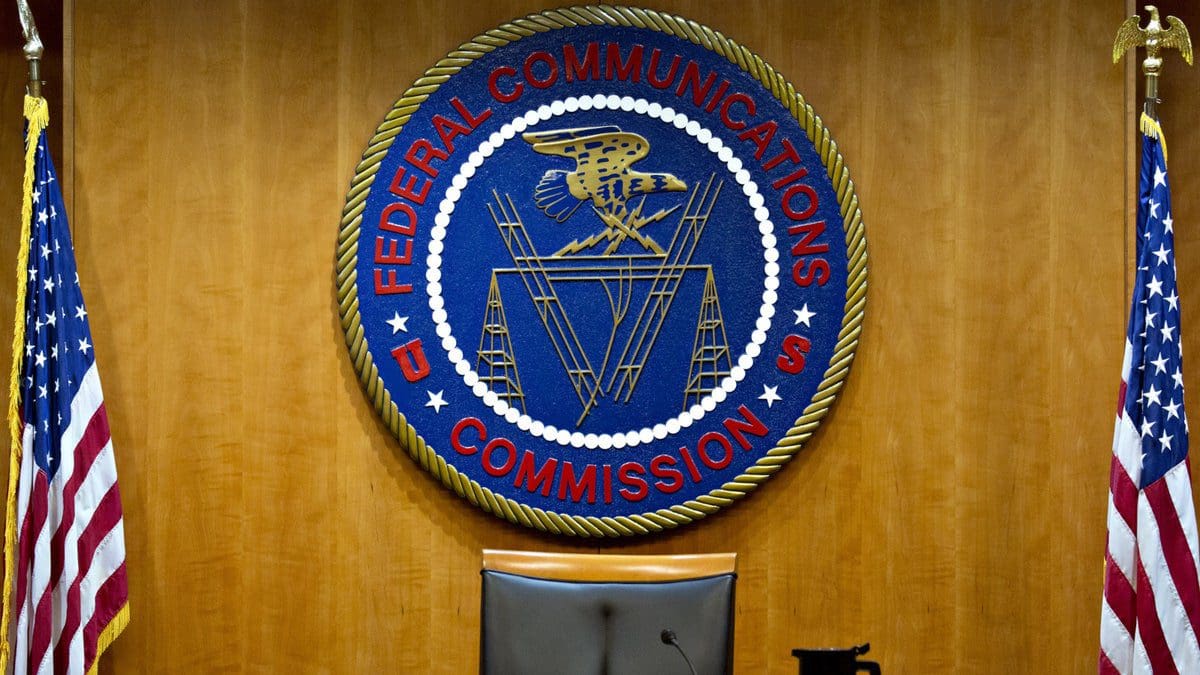 Featured image for Telecom Giants AT&T, T-Mobile, and Verizon Slapped with Fines for Deceptive Unlimited Data Claims