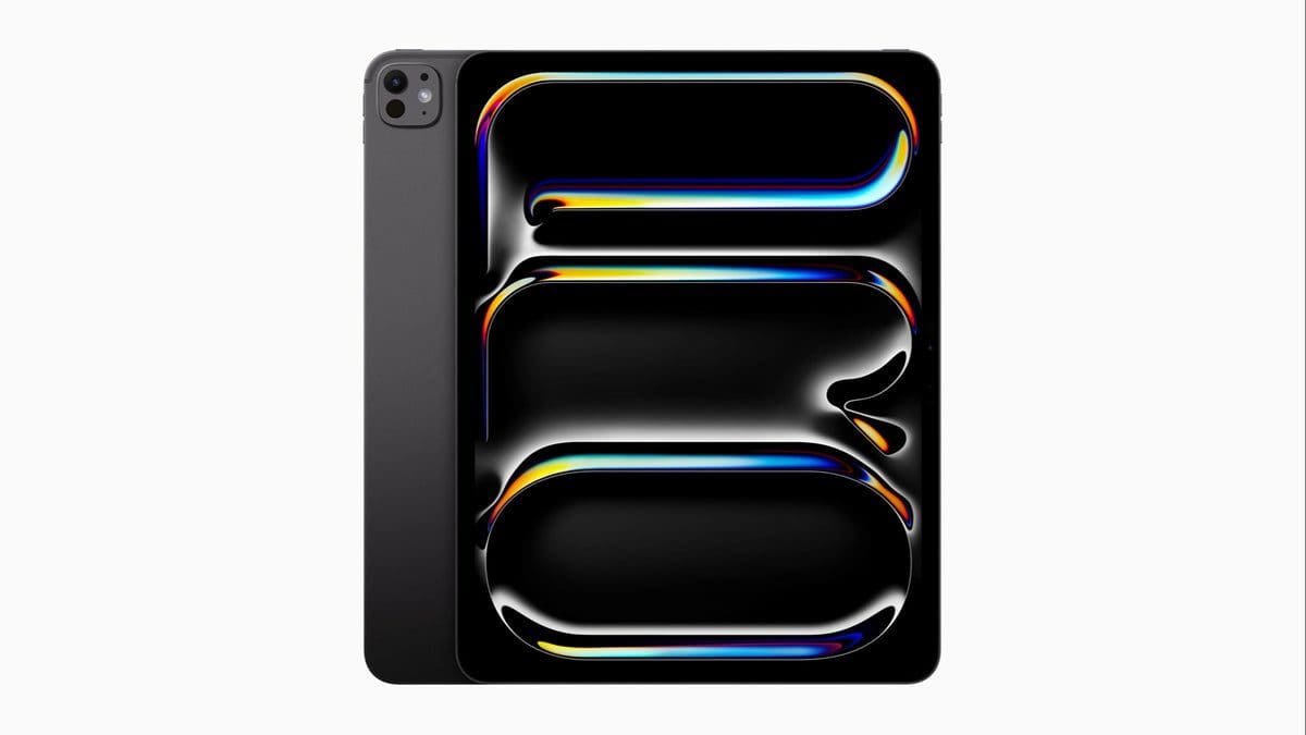 Featured image for Testing the Durability of Phones Canada’s Sleek iPad Pro M4 (2024): Will it Bend?