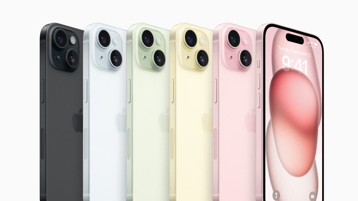 Featured image for The Evolution of Apple iPhone: Unveiling the Smartphone that initiated a Revolution