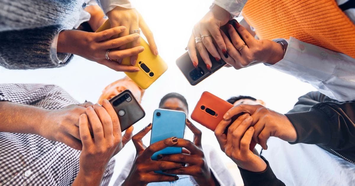 Featured image for Top Cell Phone Deals in Canada for September 2023