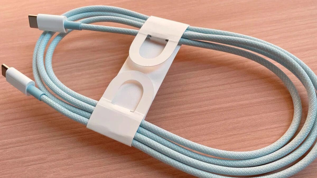 Featured image for Top-rated iPhone 15 USB-C cables and chargers available