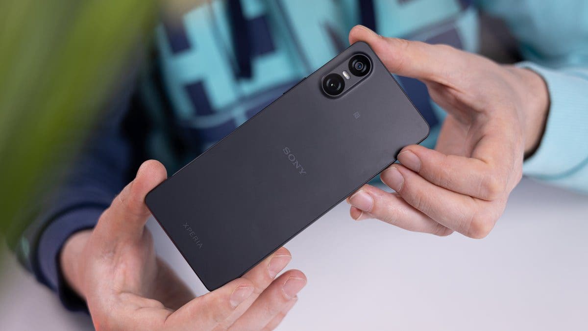 Featured image for Ultimate Battery Performance Test: Sony Xperia 10 VI Charging Review