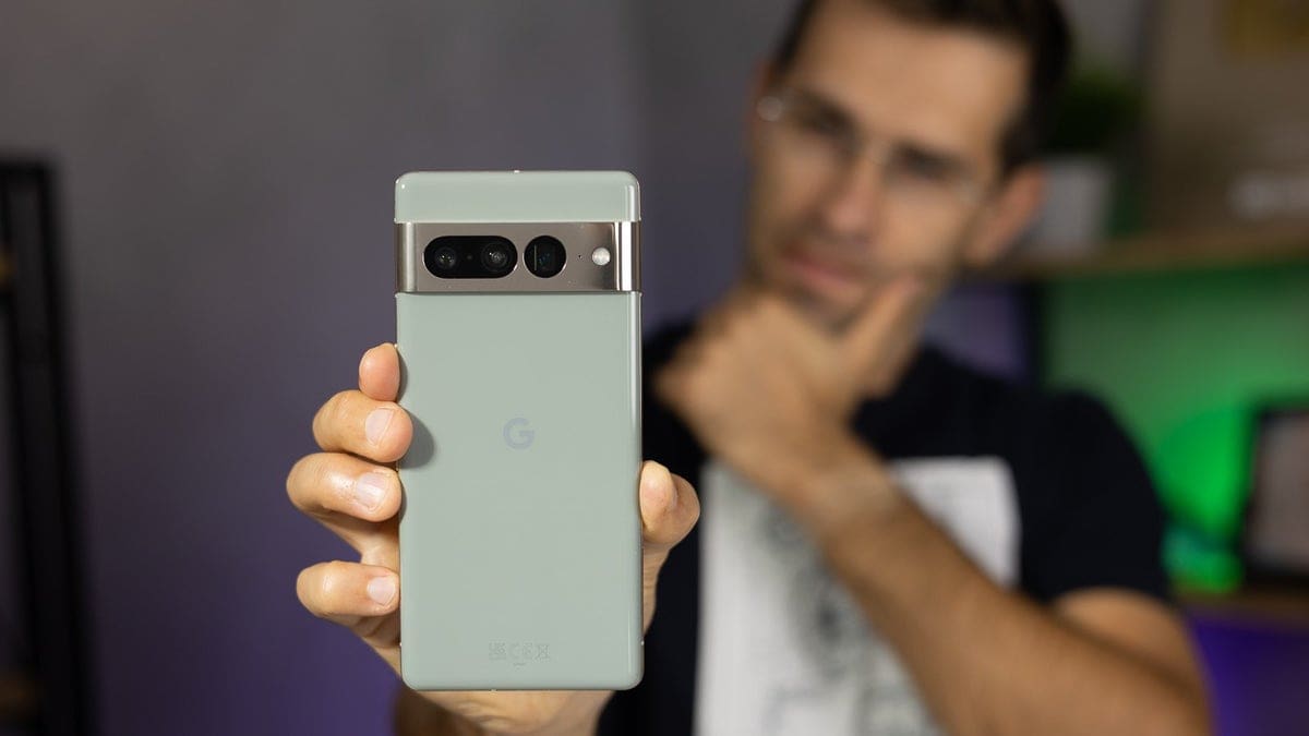 Featured image for Unbelievable Deal Alert: Grab the Pixel 7 Pro for Under $400 at Phones Canada!