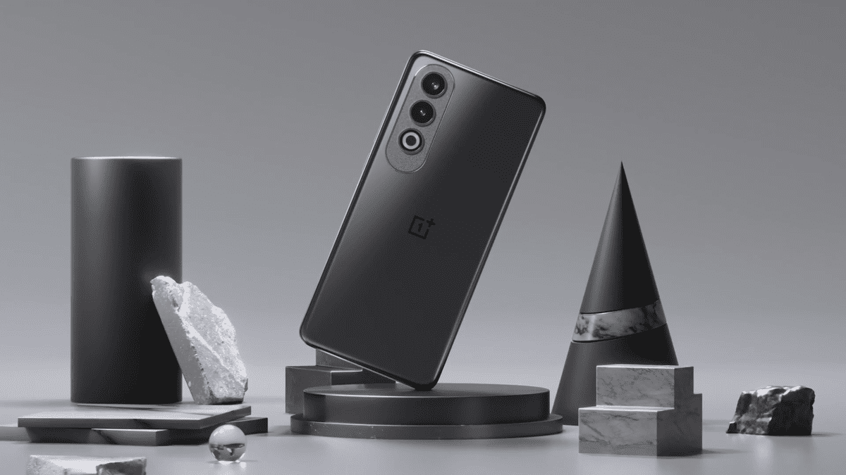 Featured image for Unleash the Power: OnePlus Nord CE 4 Dominates as Charging Champion in Telecommunications Market