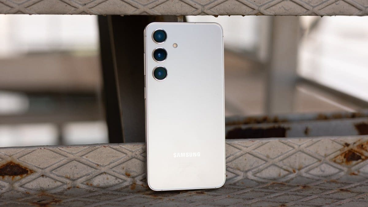 Featured image for Unlock Savings: Score Up to $250 Off the Latest Galaxy S24 Deal, No Trade-In Required!