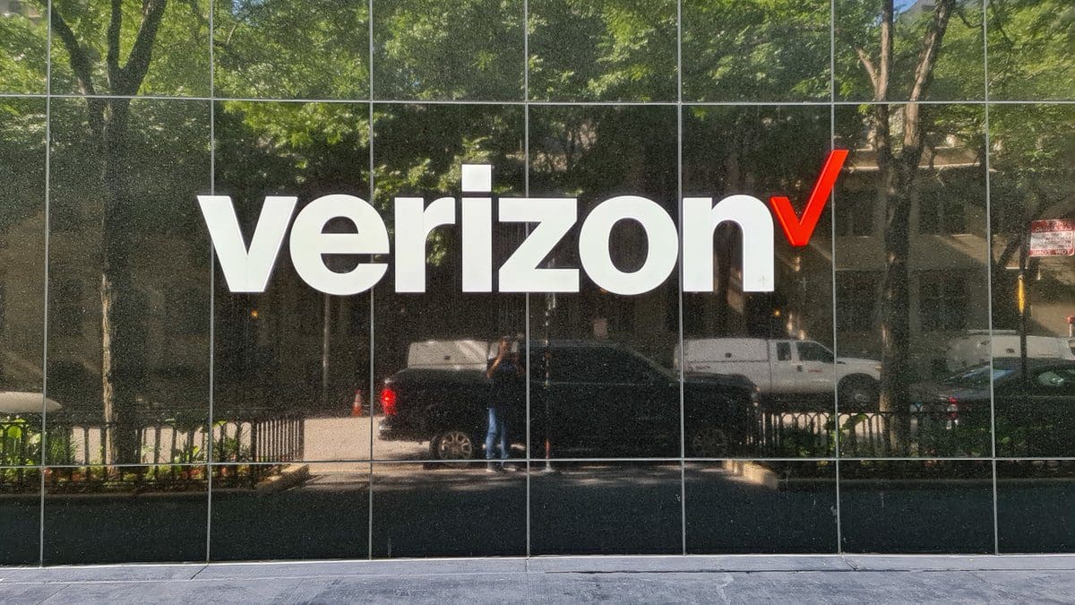 Featured image for Unlock Savings: Verizon Revamps Auto Pay Discount Criteria for Telecom Customers
