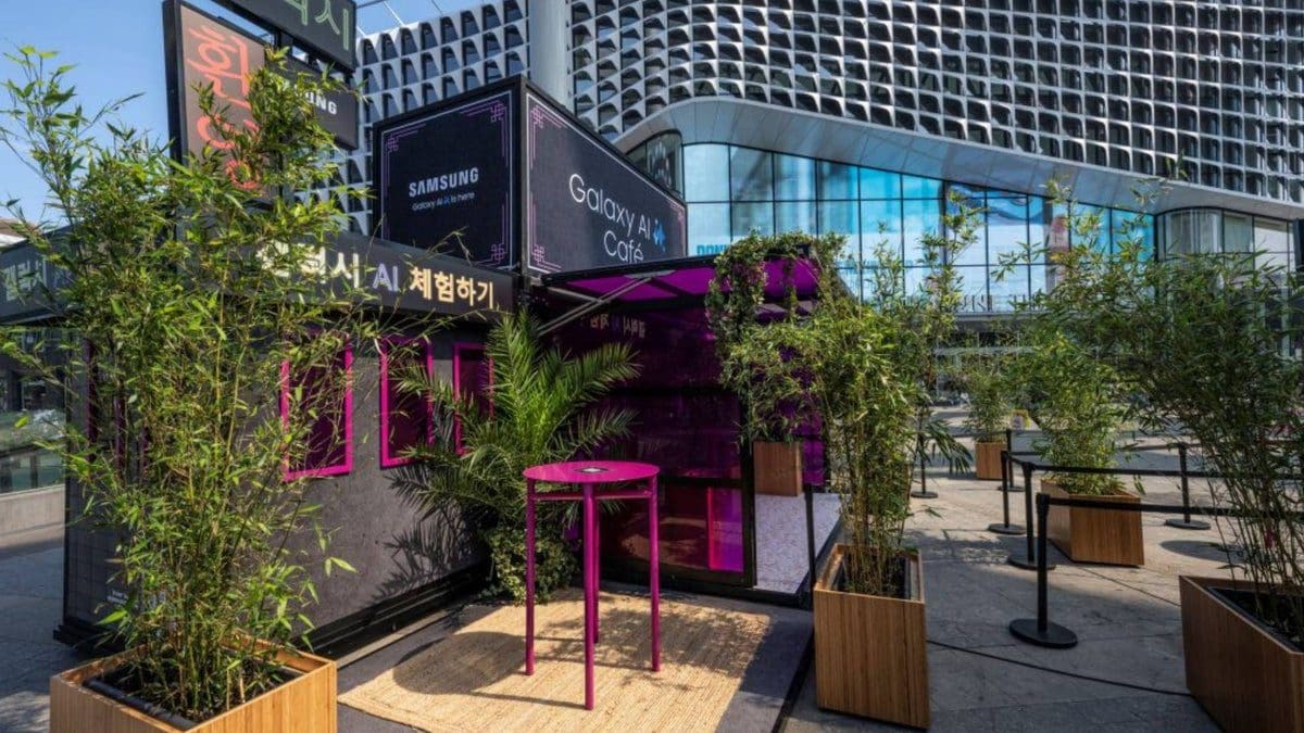 Featured image for Unlock the Power of Circle and Live Translate in This Café for Seamless Ordering Experience!