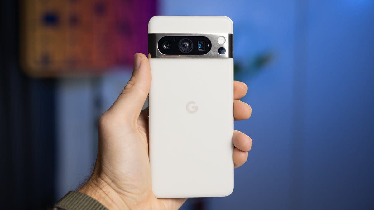 Featured image for Unlock the Power of Pixel: Quickly Identify Unknown Numbers in Your Call Log