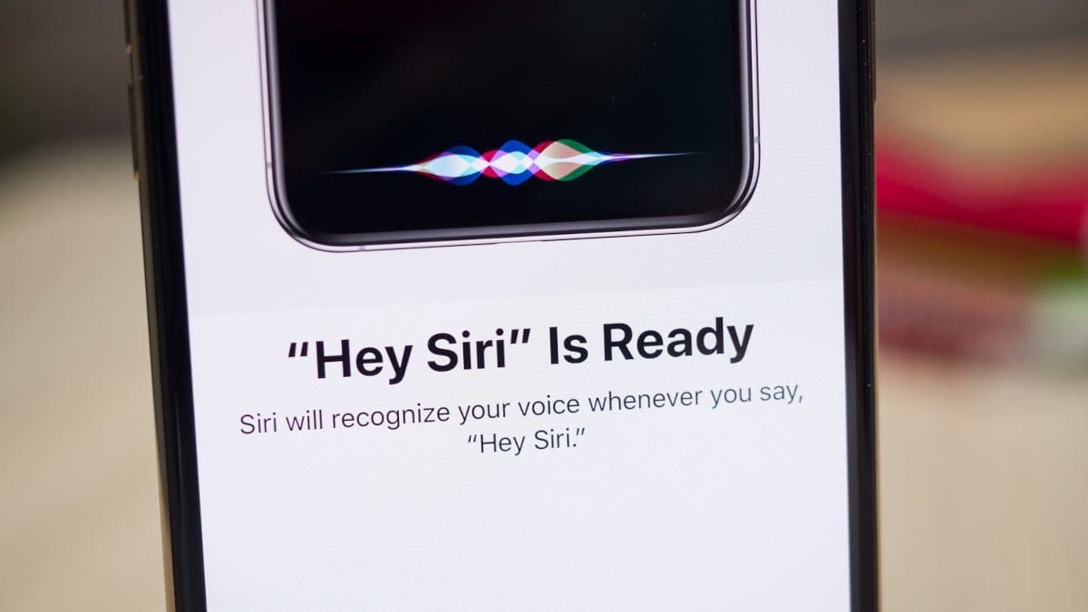 Featured image for Unlock the Telecommunications Throne: Siri Reigns Supreme with iOS 18 AI Upgrade