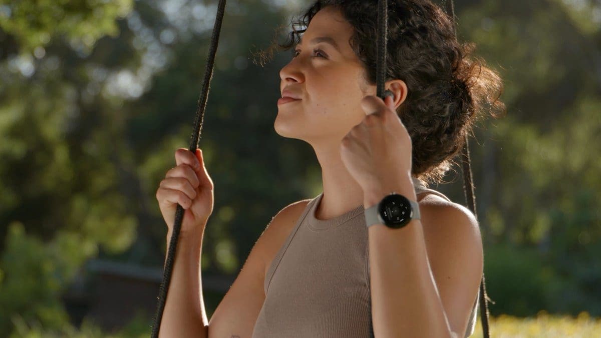 Featured image for Unlocking New Possibilities: Android 15 Enables Audio Control on Pixel Watch