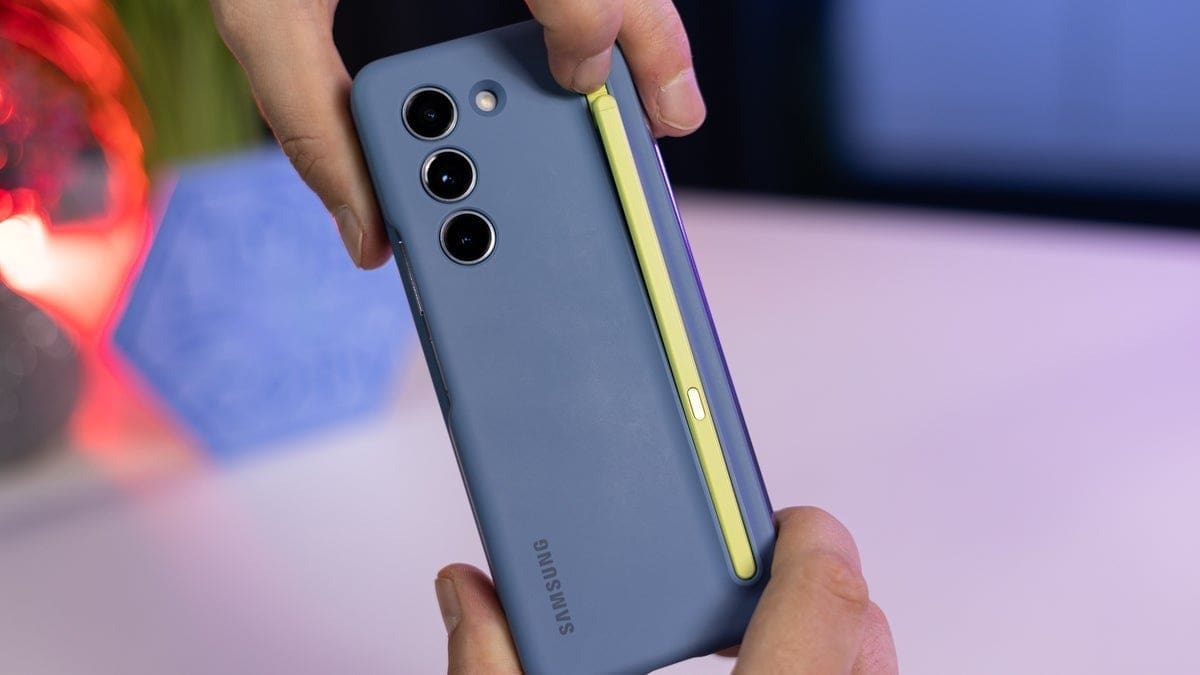 Featured image for Unlocking the Potential: Why the Samsung Galaxy Z Fold 6 Ultra Falls Short on S Pen Compatibility