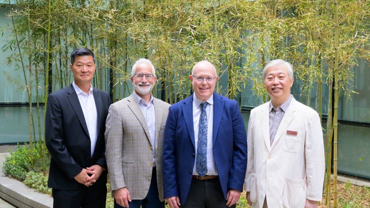 Featured image for Unlocking the Power of AI Wearables: Samsung Health Experts Discuss Extending Life Expectancy