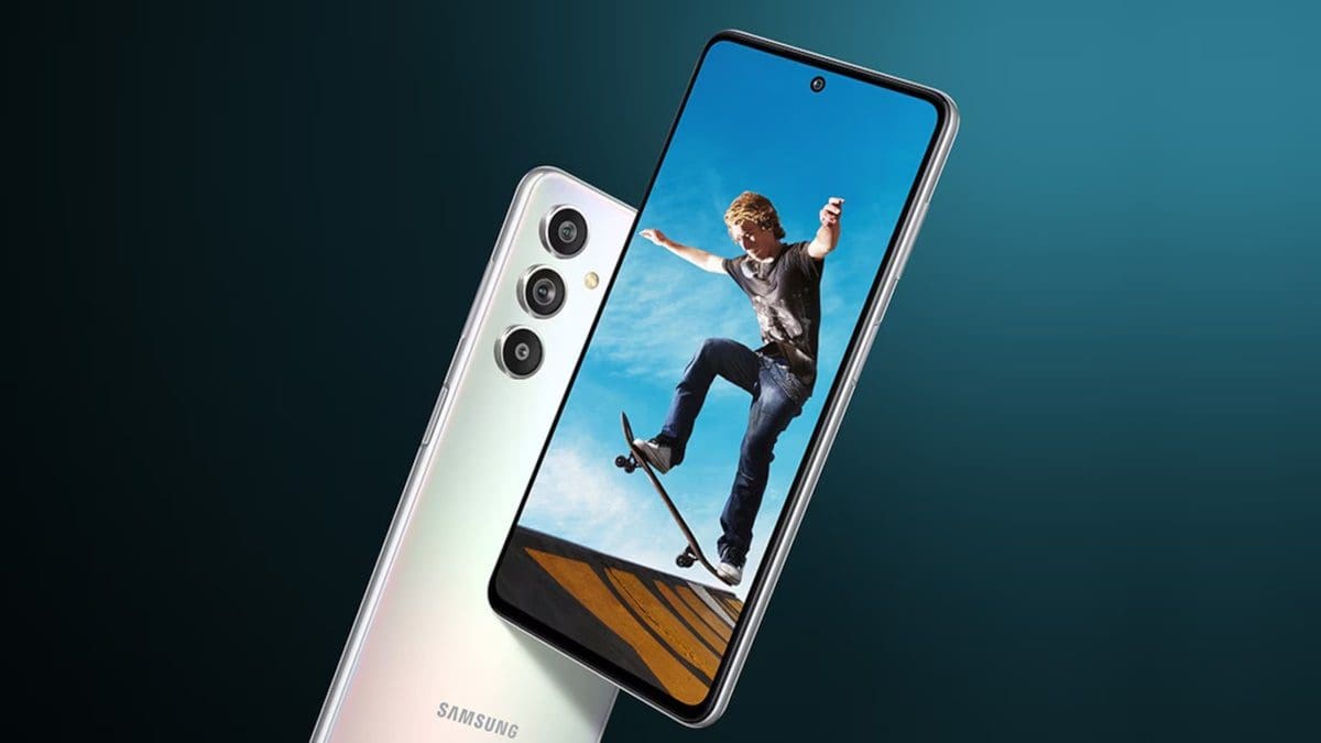 Featured image for Upgrade Alert: Samsung Galaxy F Series Receives One UI 6.1 Update – Phones Canada