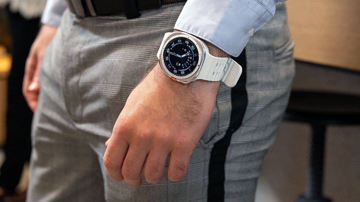Featured image for Upgrade Your Style: Samsung Galaxy Watch 7 Excludes Older Watch Faces