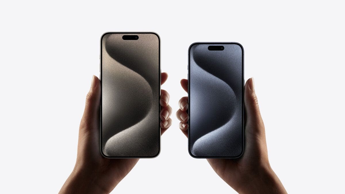 Featured image for What Does the iPhone 15 Box Contain?