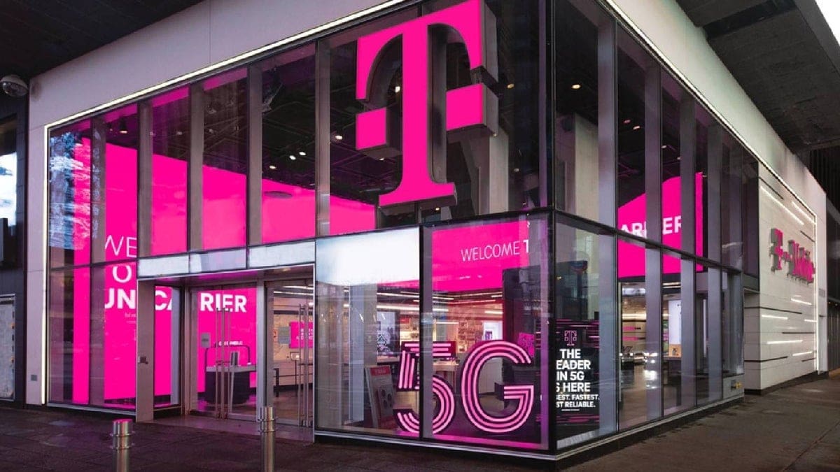 Featured image for Win Big with T-Mobile’s Metro: 5 Dream Vacations and 100 Devices Up for Grabs!