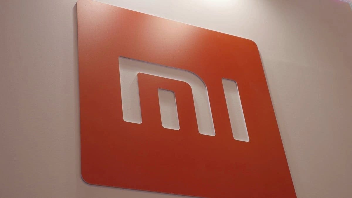Featured image for Xiaomi Mix Flip: Exclusive Leaks Reveal Impressive Features and Potential Release Date!