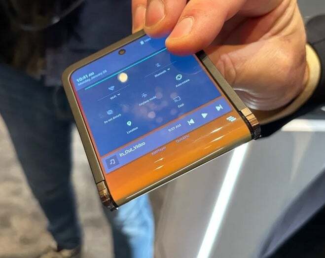 The Flex in &amp; Out Flip concept device (Image credit–CNET) - Beyond the Fold and Flip galaxy: exploring innovative foldable phone concepts
