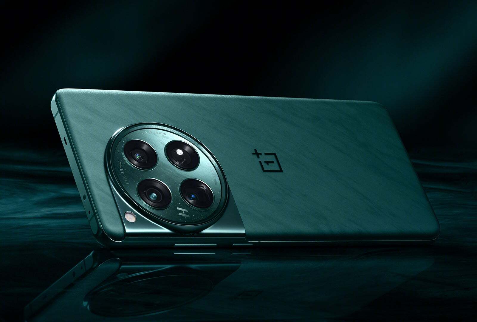 The OnePlus 12 in Green